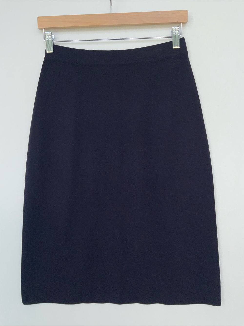 Misook Navy Knit Pencil Skirt